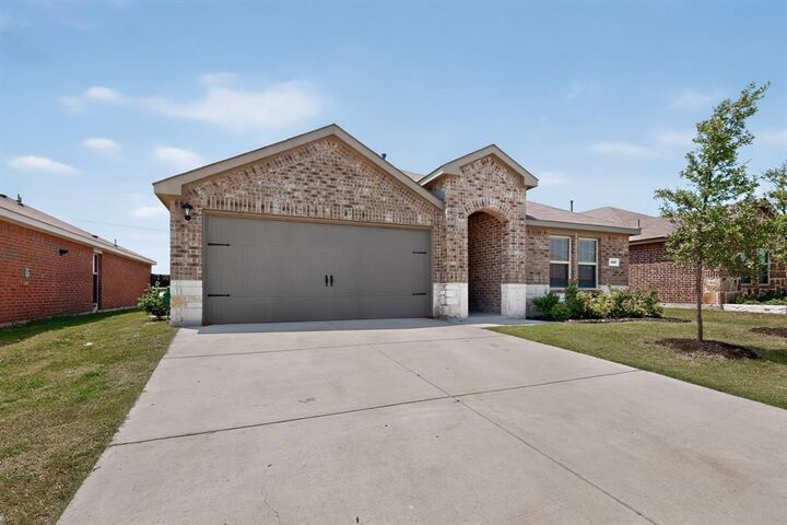 Property Photo: 309 Banner Avenue TX 75189