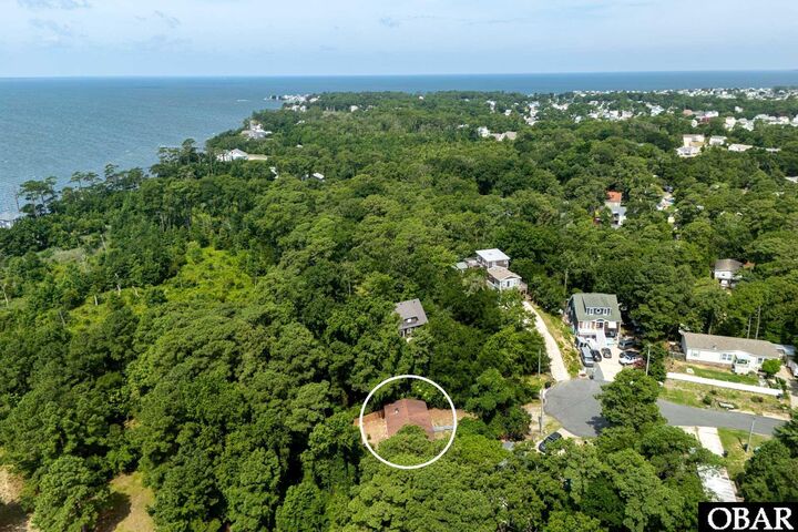 Property Photo: 124 Sea Gull Court NC 27948-9001