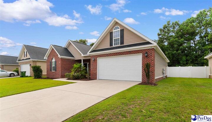Property Photo: 1935 Horlbeck Street SC 29505