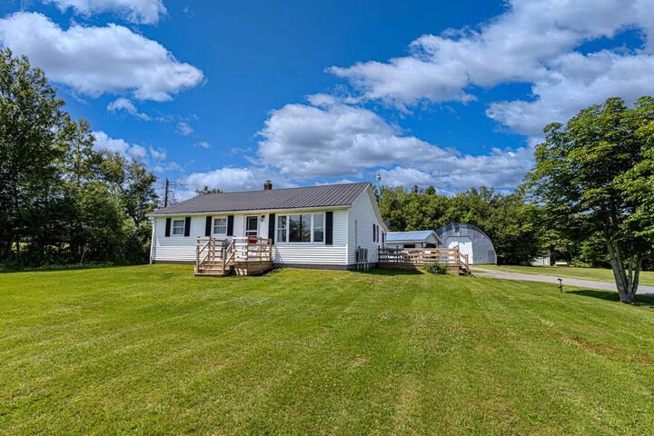 Property Photo: 1287 Winsloe Road PE C1C 1B3