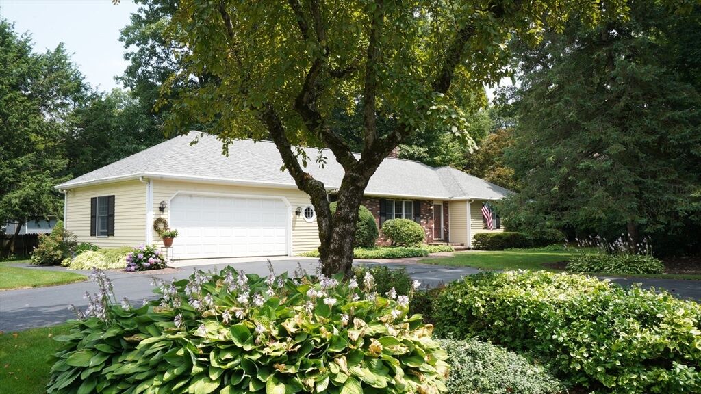 Property Photo: 41 Wagon Wheel Rd MA 02760