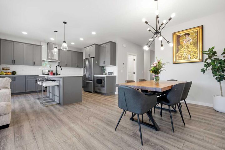 Property Photo: 34 Belvedere Green SE AB T2A 7M5