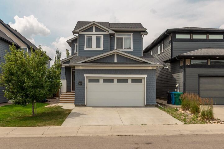 489 Devonia Way W — photo 1