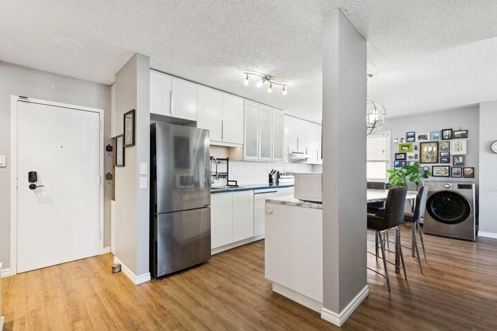 Property Photo:  1320 12 Avenue SW 607  AB T3C 3R6 
