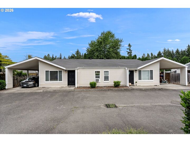 Property Photo: 908 Pioneer St WA 98642