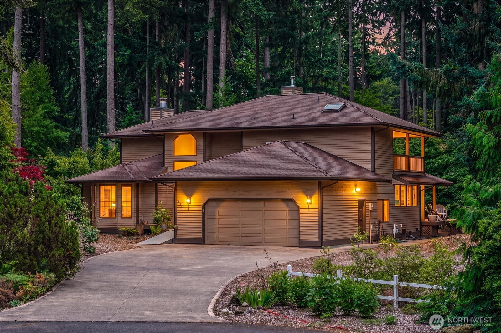 Property Photo:  5201 SW 318th Court  WA 98023 