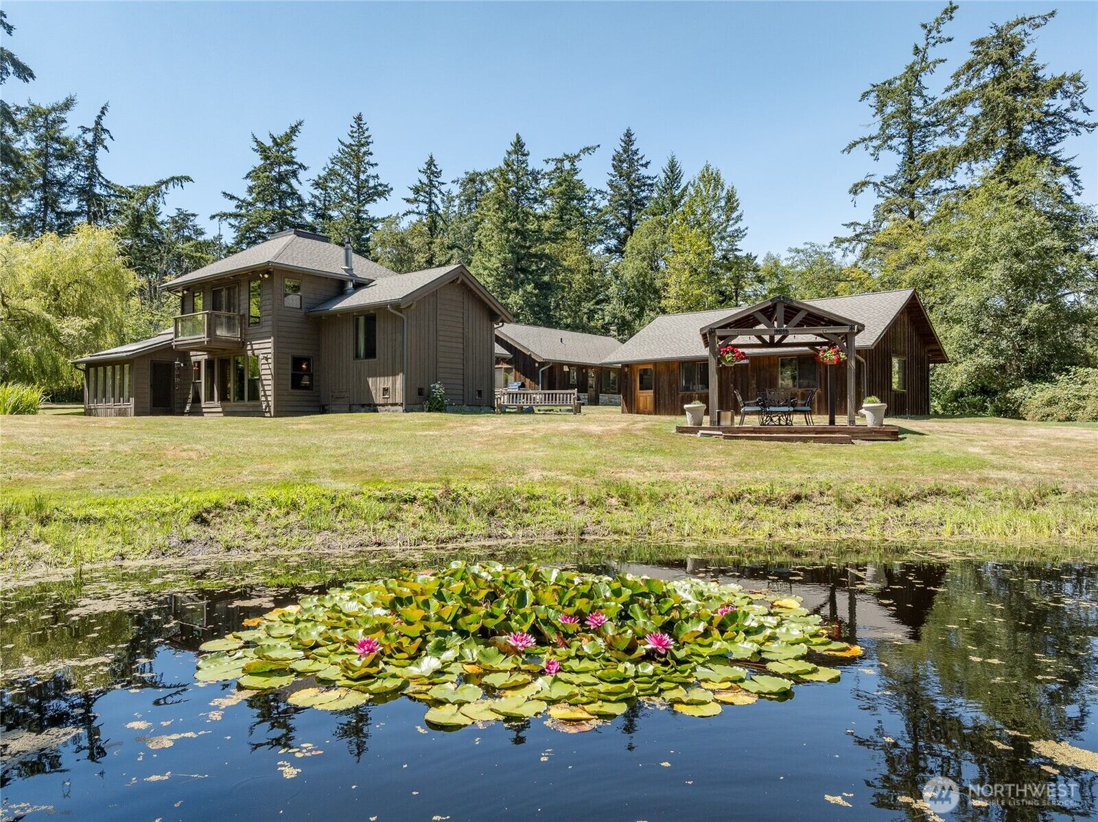 Property Photo: 1028 Cross Road WA 98261