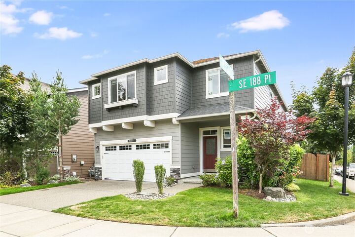 Property Photo:  17801 SE 188th Place  WA 98058 