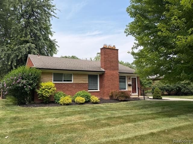 Property Photo: 16928 Wetherby Street MI 48025