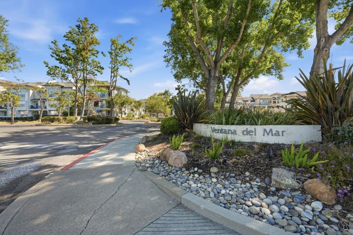 Property Photo:  601 Baltic Circle 607  CA 94065 