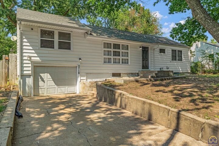 Property Photo: 5718 SW 14th St KS 66604
