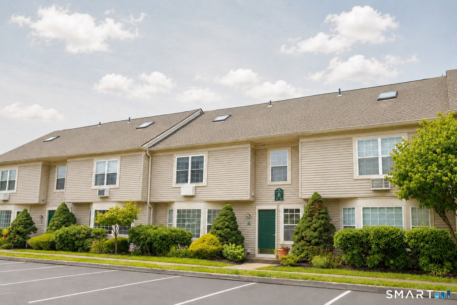 Property Photo:  74 Glen Ridge Court 74  CT 06776 
