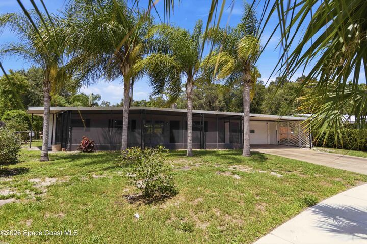 Property Photo:  1225 Titus Avenue  FL 32796 