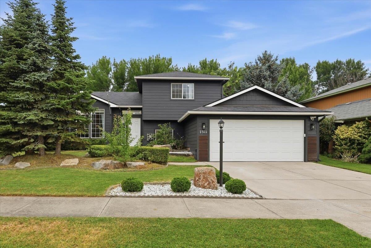 Property Photo:  7311 N Perry St  WA 99217-8720 