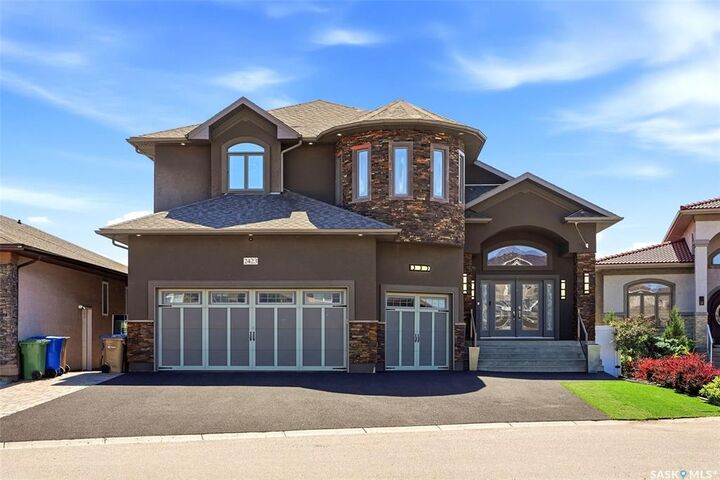 Property Photo: 2423 Linner Bay SK S4V 1K3