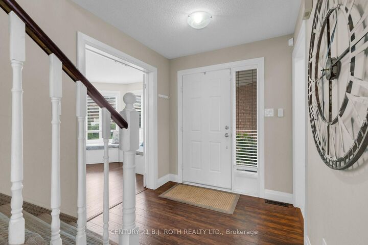 Property Photo:  55 Gibbon Drive  ON L4N 6K8 