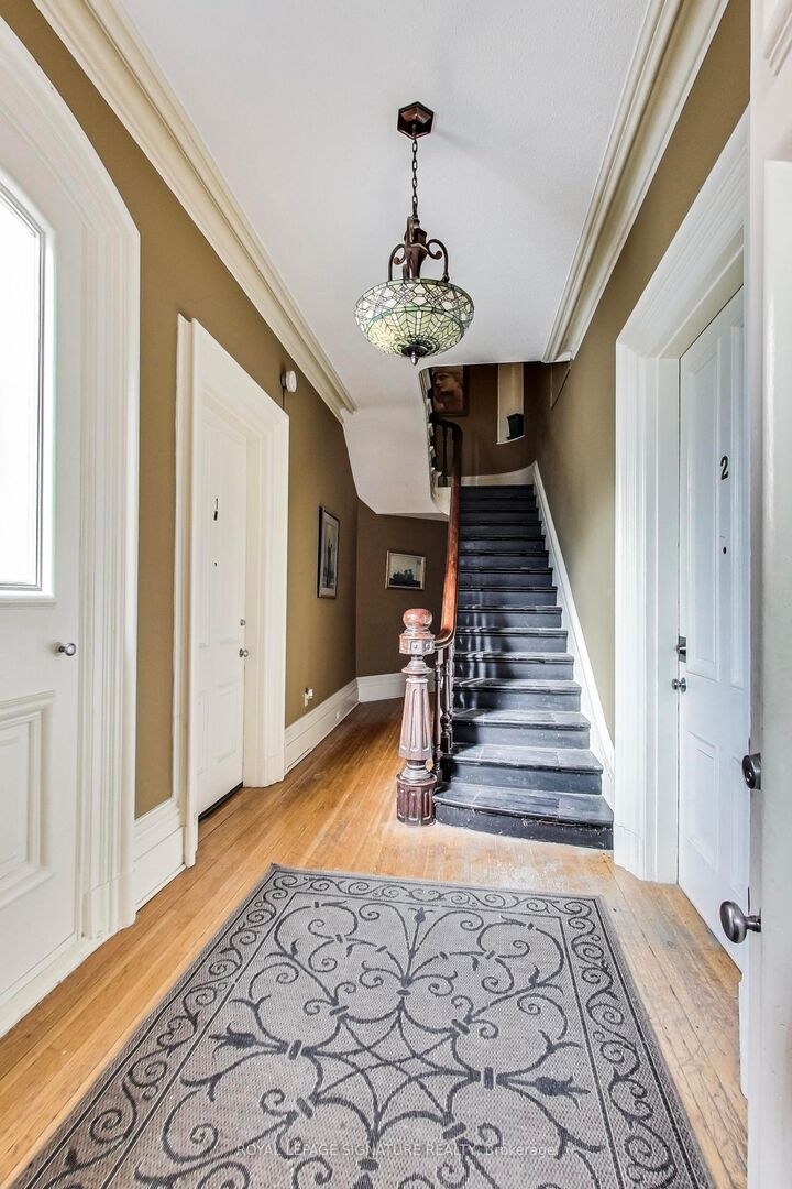Property Photo:  102 West Avenue S Bst  ON L8N 2S3 