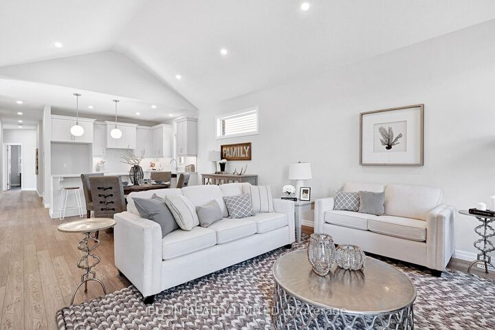 18 Braun Avenue — photo 1