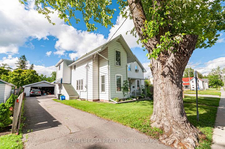 Property Photo:  4 Melbourne Street W  ON K9V 2S6 