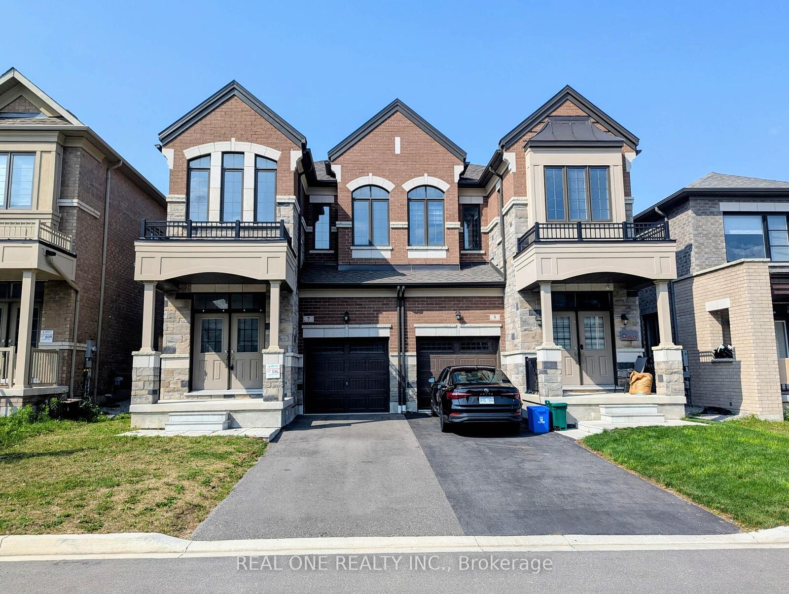 Property Photo: 7 O'Reilly Street ON L1P 0N7