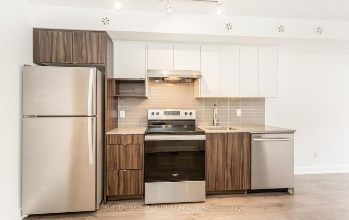 Property Photo:  1137 Cooke Boulevard 207  ON L7T 0C3 