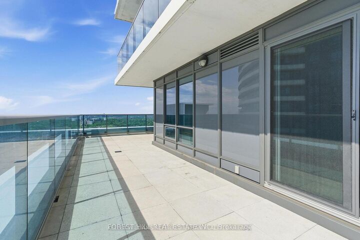7165 Yonge Street 2509 — photo 1