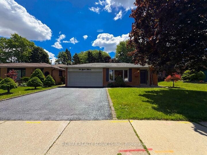 Property Photo: 238 Laurier Avenue S ON L9T 3V6