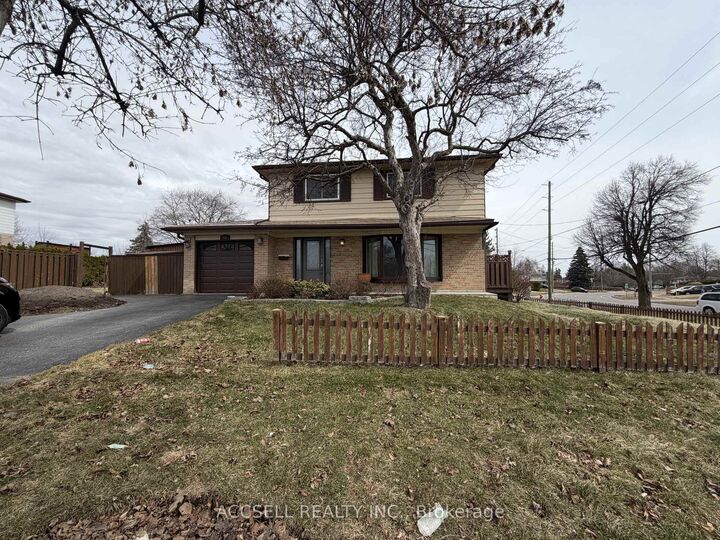 Property Photo: 135 Mountainview Road S ON L7G 4K2