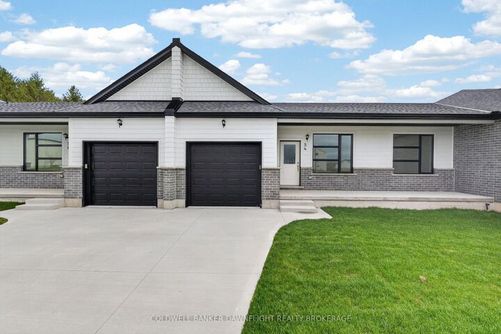 54 Moonlight Court — photo 1