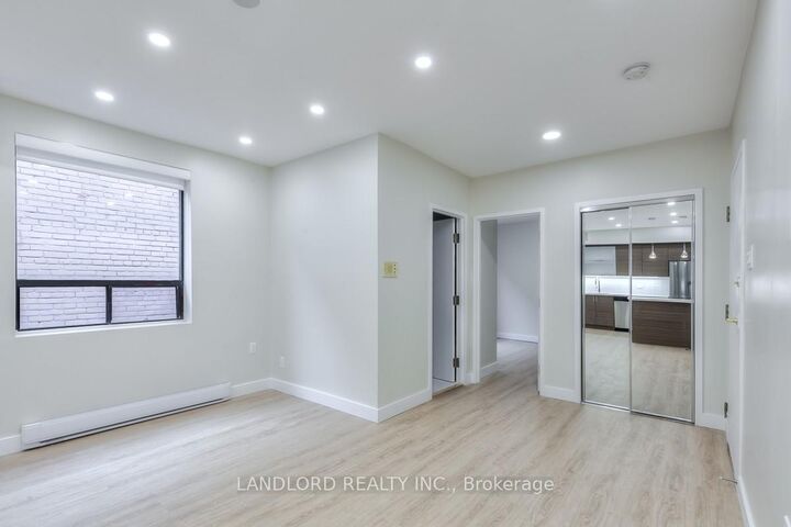 Property Photo:  240 Durie Street 305  ON M6S 3G1 