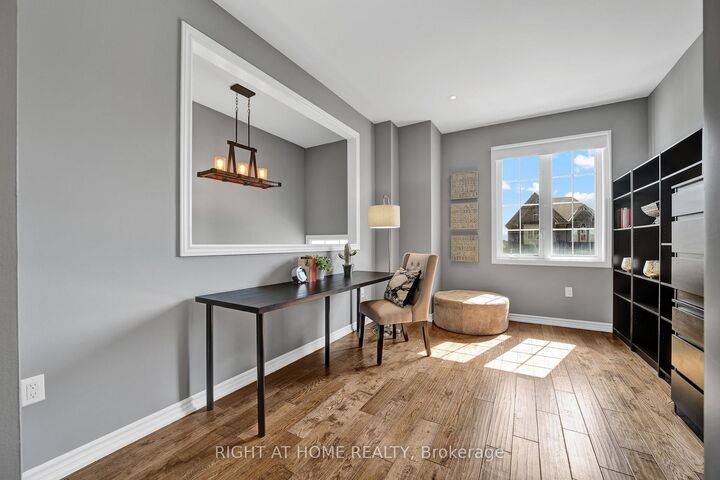 Property Photo: 40 Ridge Gate Crescent ON L0G 1M0