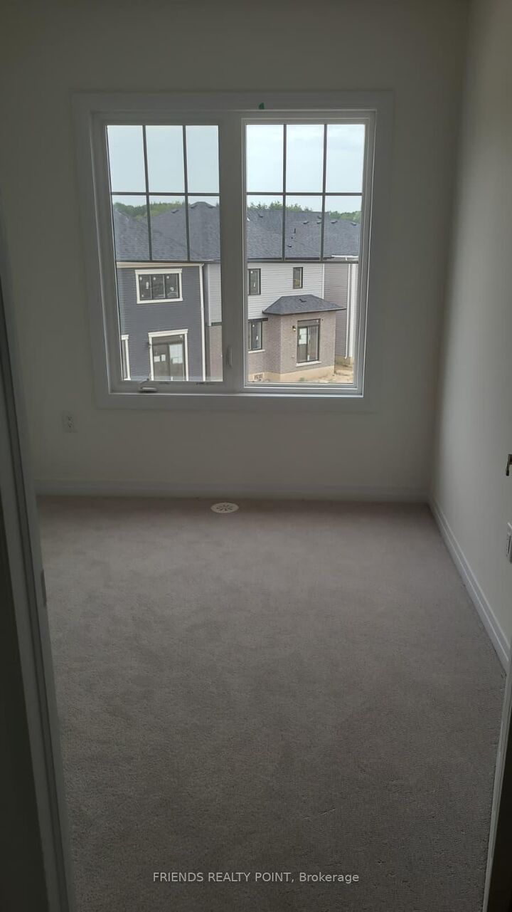Property Photo:  25 Vanderburg Lane  ON L2V 0R1 