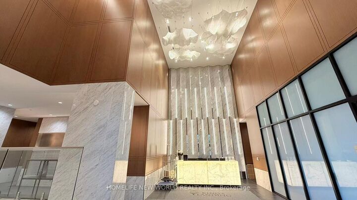 Property Photo: 68 Esther Shiner Boulevard 1902 ON M2K 0J6