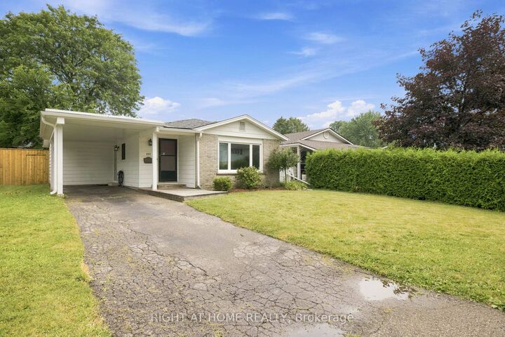 Property Photo: 197 Pinedale Drive ON N2E 1K2