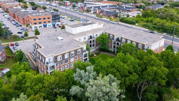 Property Photo:  4620 Highway 7 Avenue Ph 413  ON L4L 0B3 