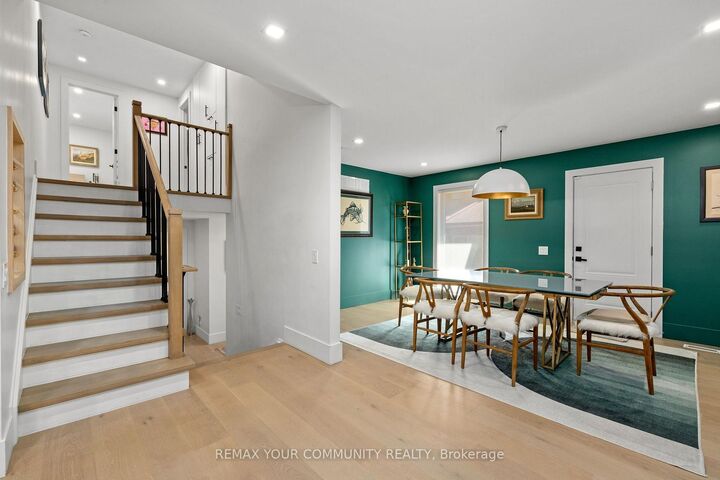 Property Photo:  259 Rumble Avenue  ON L4C 4G5 
