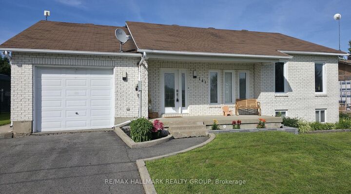Property Photo: 141 Jessup's Falls Road ON K0B 1L0