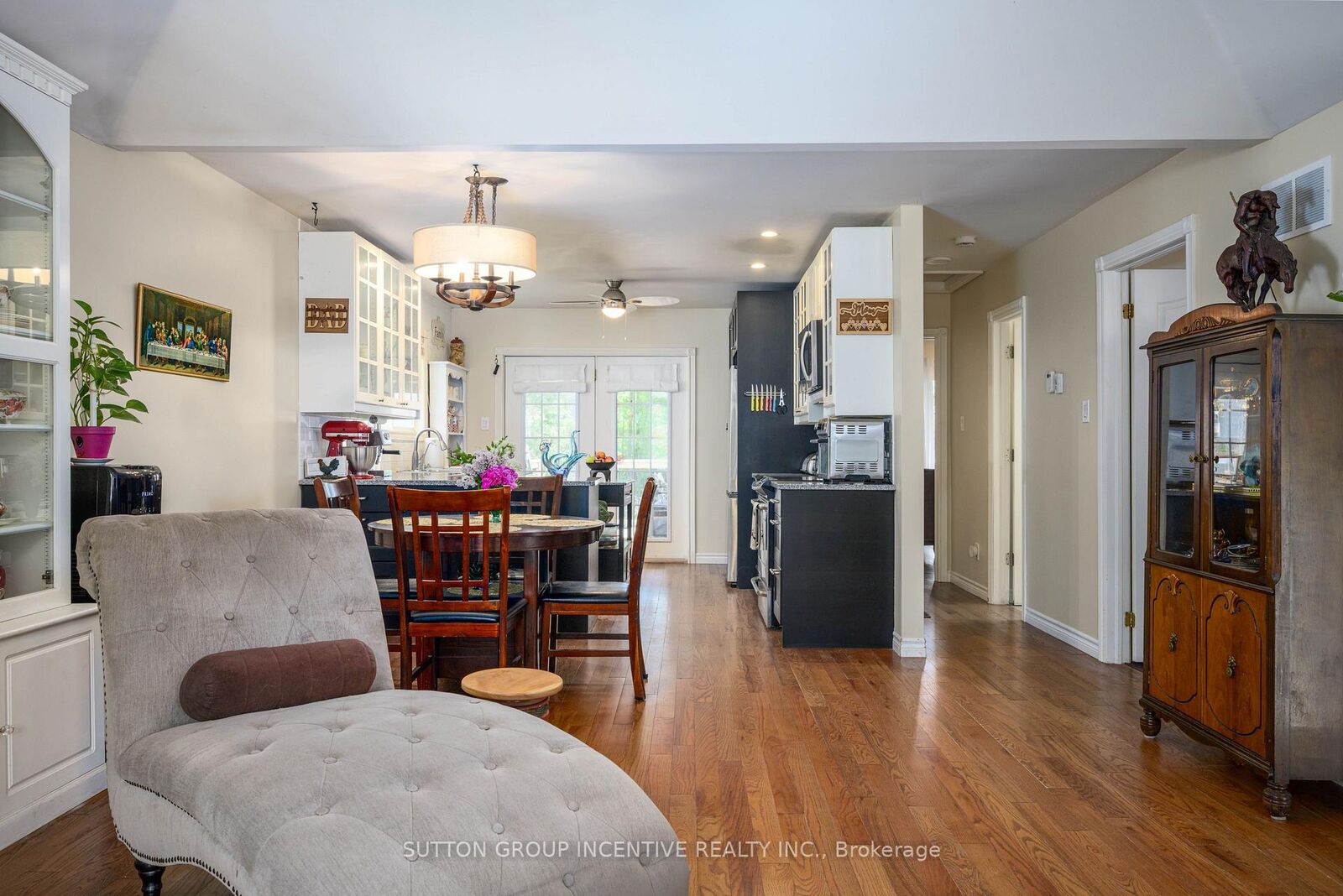 Property Photo: 48 Wesley Avenue ON L9Z 1C8