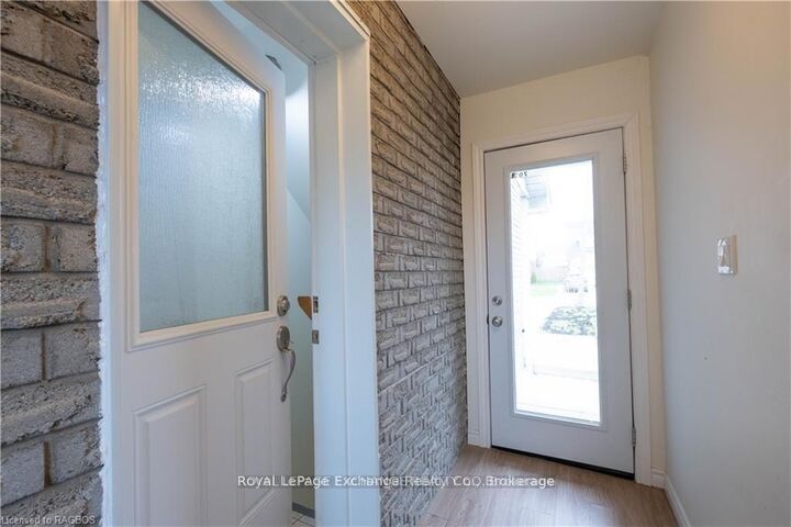 Property Photo: 792 Mackendrick Drive ON N2Z 3A5