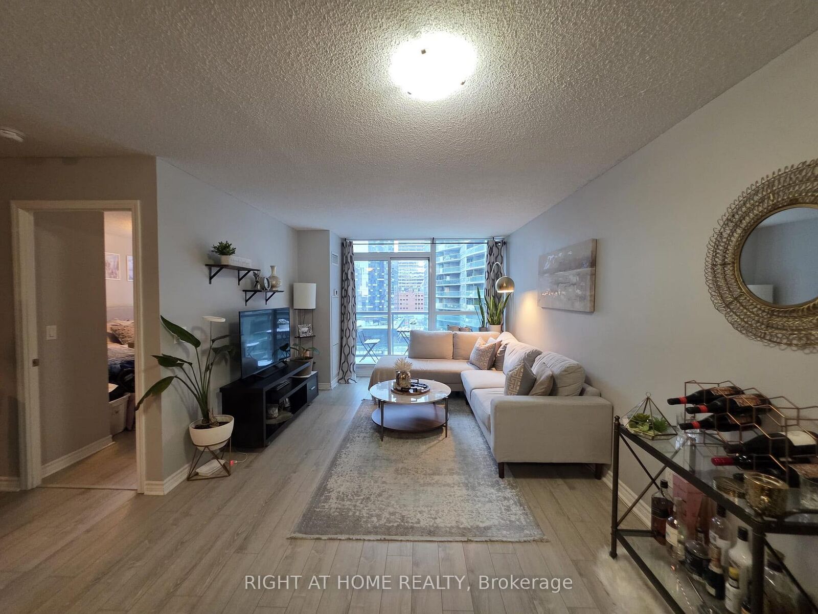 Property Photo: 25 Lower Simcoe Street 1223 ON M5J 3A1