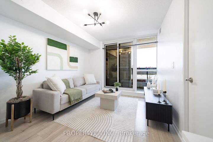 Property Photo: 830 Lawrence Avenue 1201 ON M6A 0A2