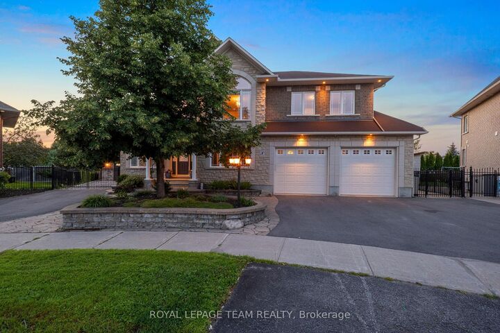 Property Photo:  7 Tradewinds Drive  ON K2G 6Y4 