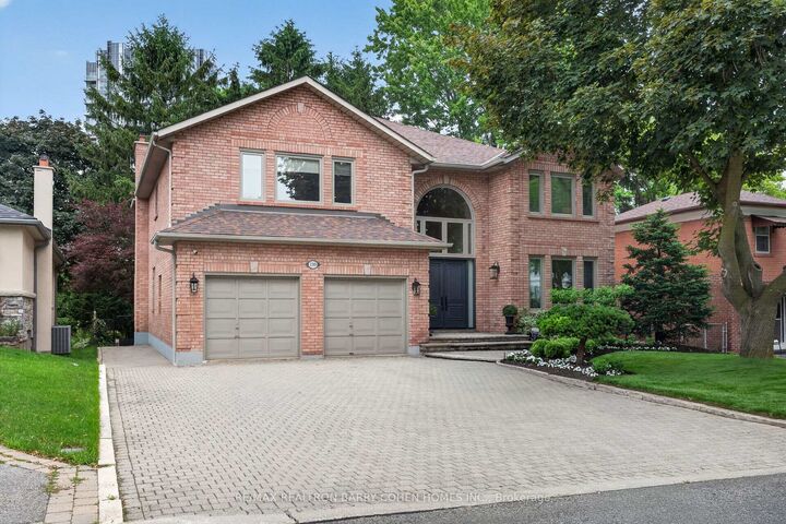 Property Photo: 110 Upper Canada Drive ON M2P 1S4