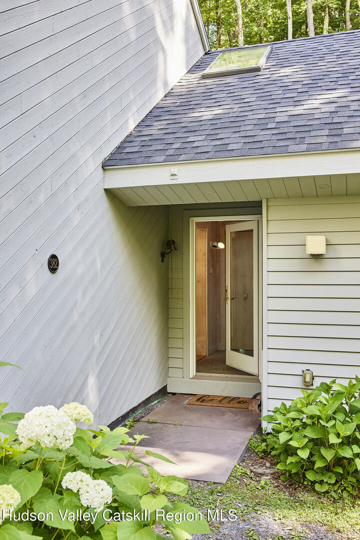 Property Photo: 382 Catskill NY 13731