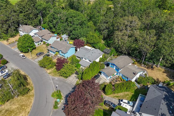 Property Photo: 986 Lucas Ave BC V8X 4H5