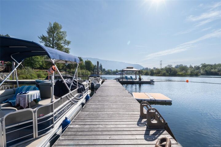 Property Photo: 232 North Shore Rd #3 BC V0R 2G0