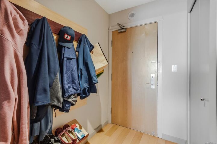 Property Photo: 38 Front St #1106 BC V9R 0B8