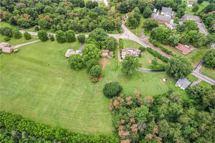 Property Photo:  434 Fairview Rd  PA 15052 