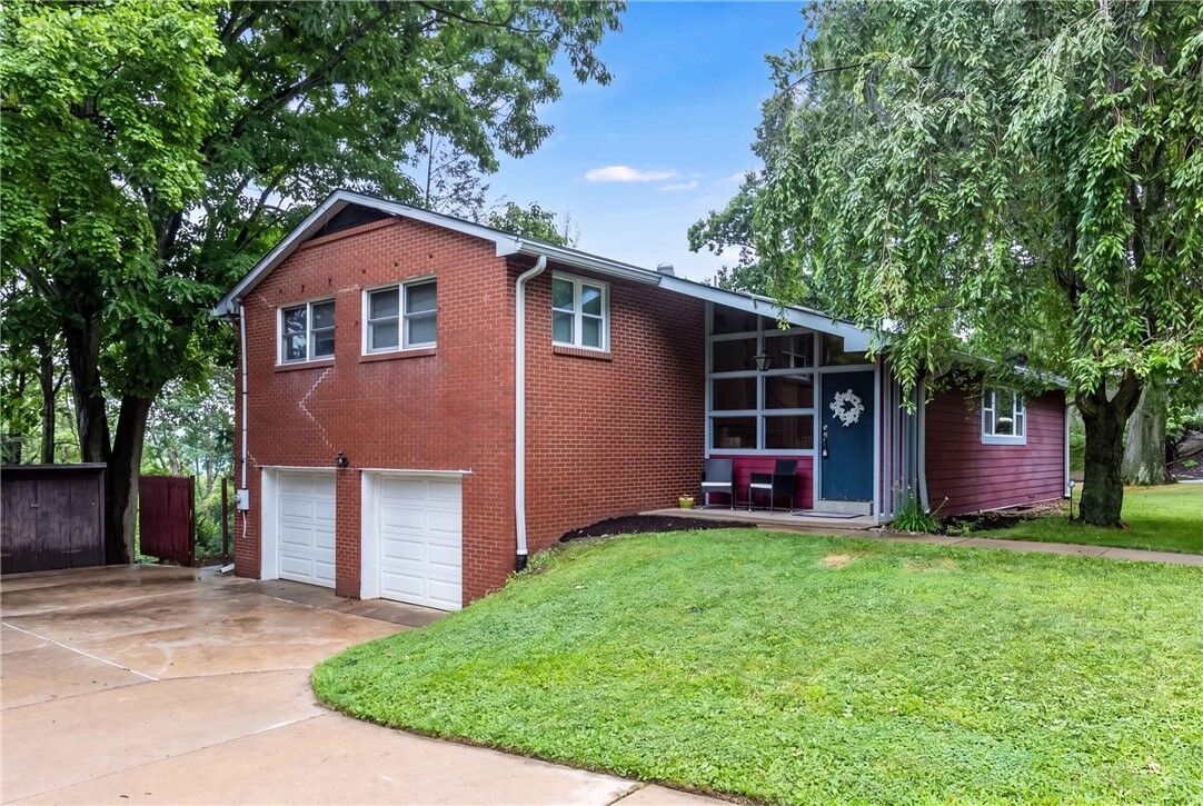 Property Photo:  9 Highland Dr  PA 15202 