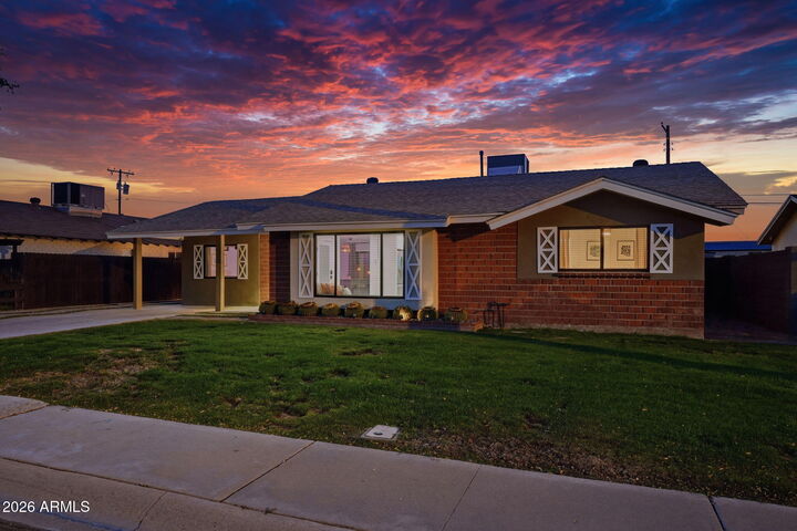 Property Photo:  8426 E Sheridan Street  AZ 85257 